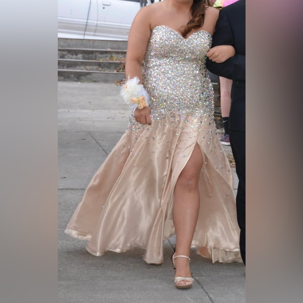 Size 16 Gold Pageant/Prom/Formal Dress with Rhinestones - Picture 3 of 7